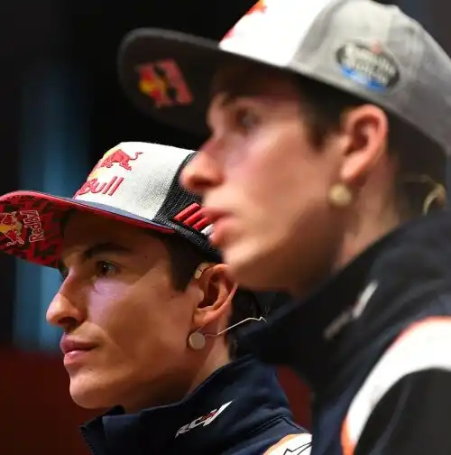 Marc Marquez, momento critico: l’ammissione del fratello