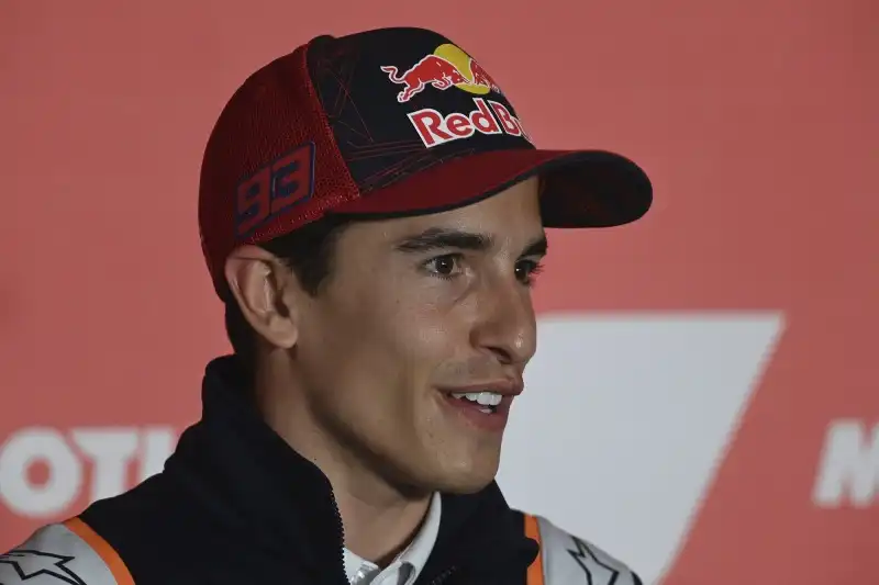 Questa volta Marc Marquez lascia di stucco anche Alberto Puig