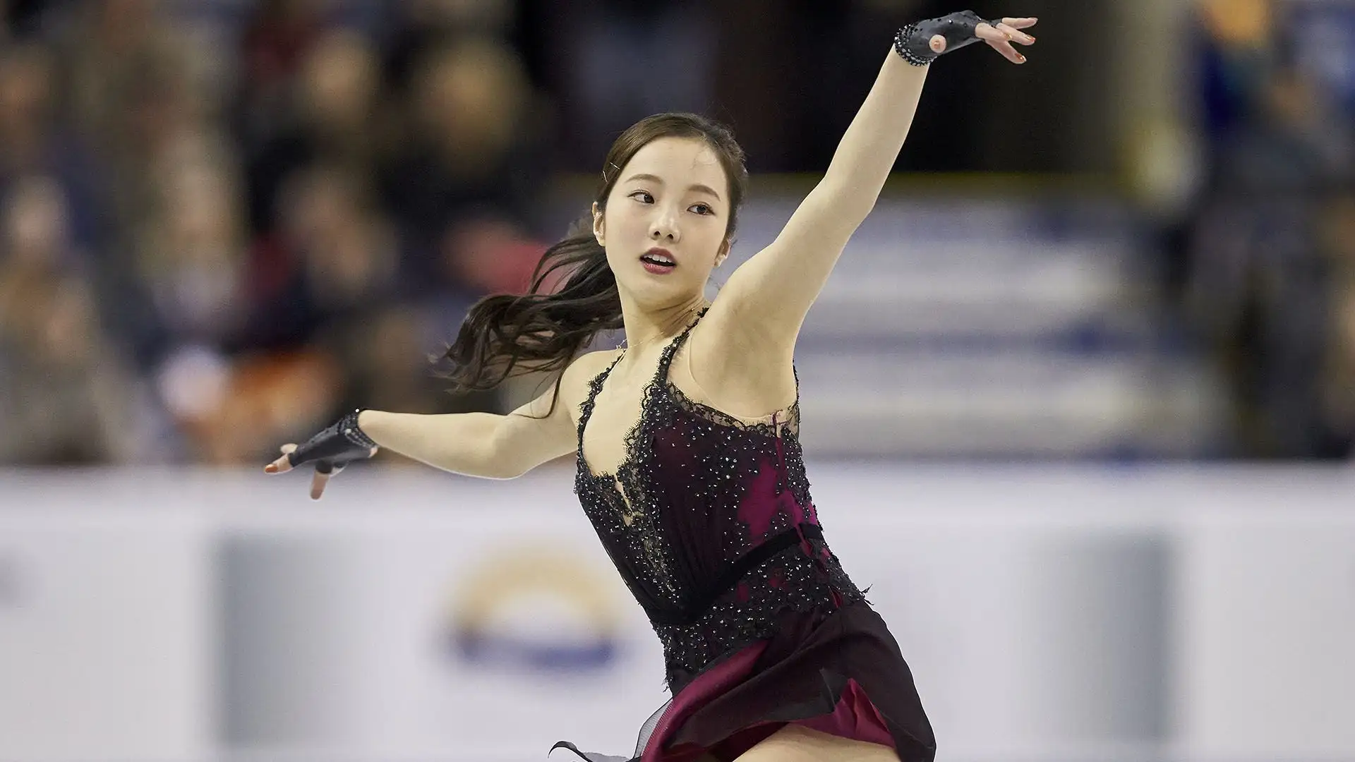 Grazia e talento sul ghiaccio per Marin Honda