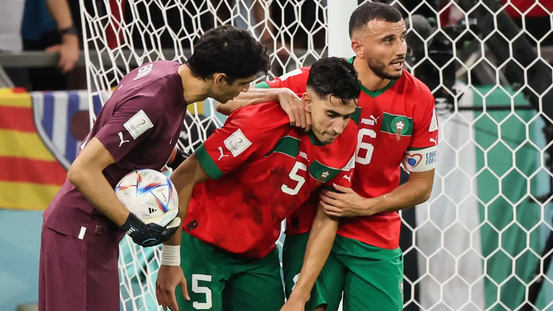 Marocco-Spagna, problemi per Nayef Aguerd: le foto