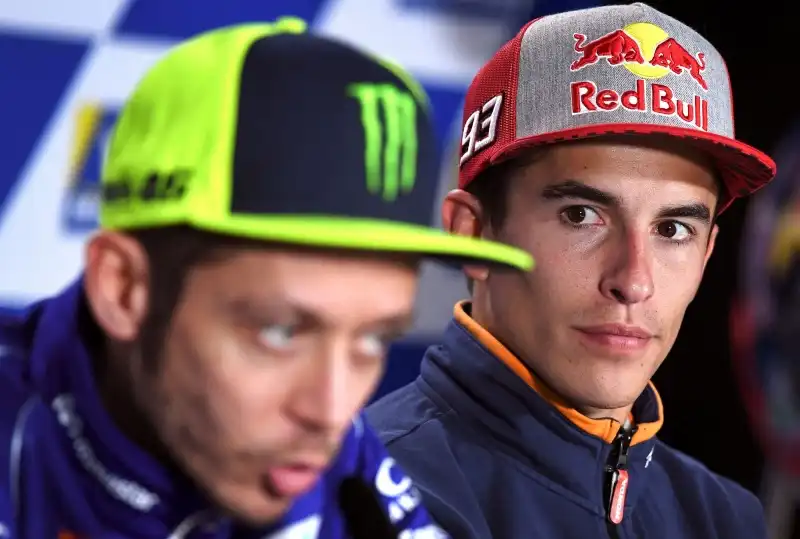 MotoGP, Valentino Rossi va giù piatto su Marquez e futuro