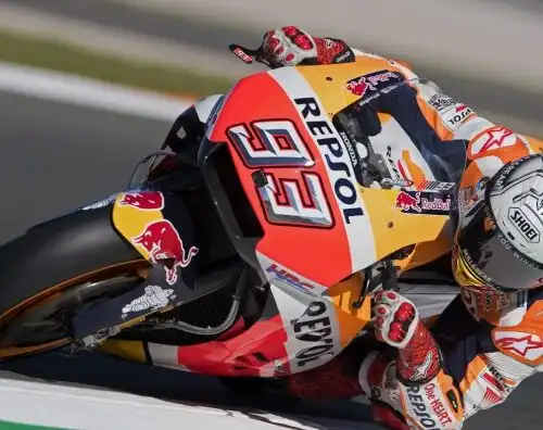 Marquez in pole, ma ci sono ancora discussioni