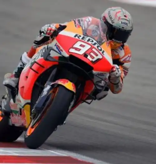 Gp di Germania: domina Marquez, male Rossi