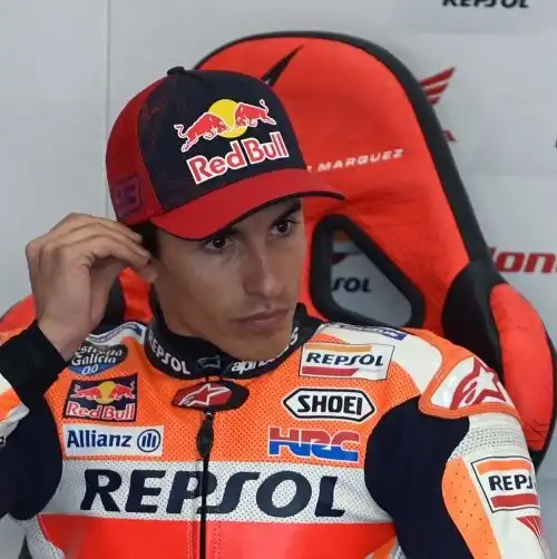 Marc Marquez si schiera con il fratello di Jason Dupasquier