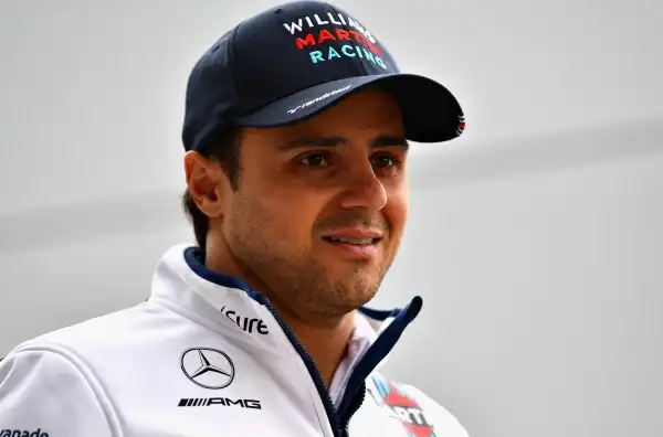 Felipe Massa si tiene stretta la Williams