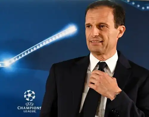 Max Allegri si tiene un dubbio