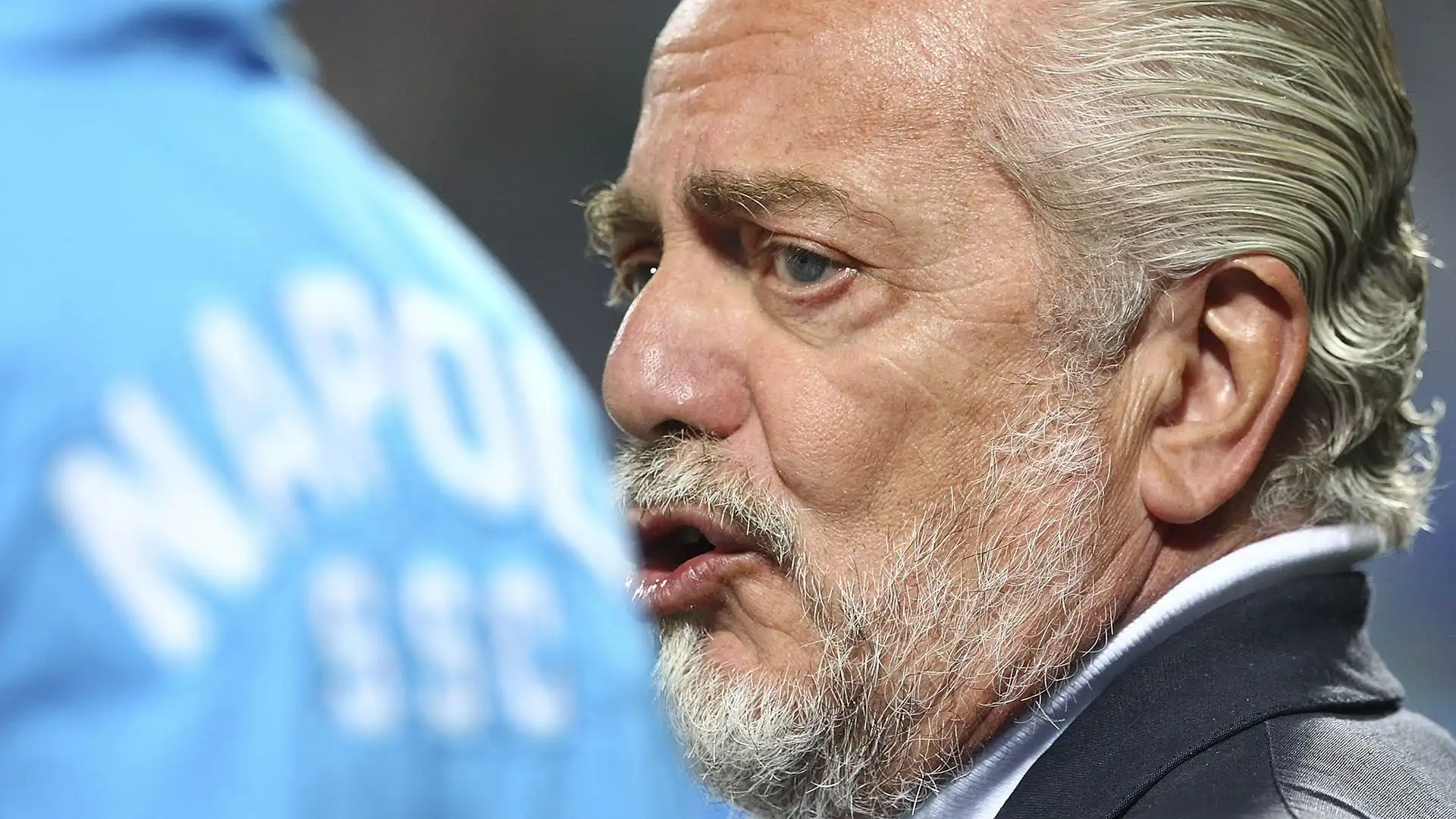 Il Napoli è al lavoro per rinforzare il centrocampo a disposizione di Walter Mazzarri in vista del mercato di gennaio
