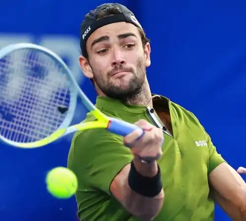 Wimbledon: Matteo Berrettini ride, Jannik Sinner rischia