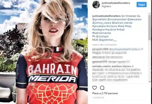 Justine Mattera brinda con Vincenzo Nibali