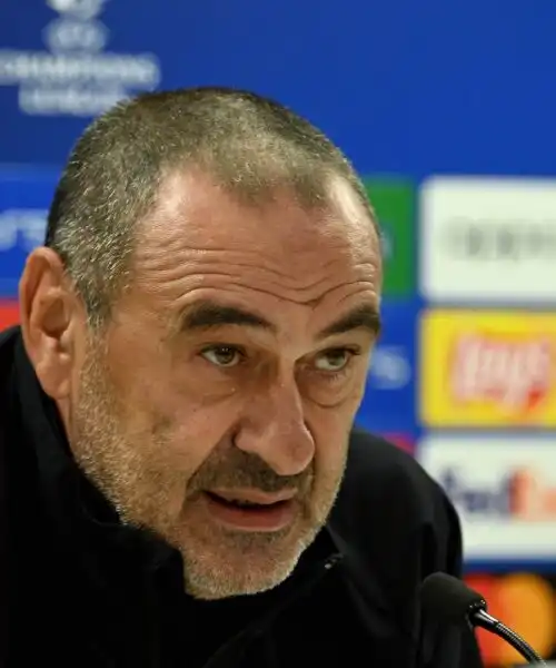 Lazio, Maurizio Sarri pensa alla Champions: “Possiamo chiudere primi”