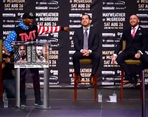 Tyson: “McGregor morirà contro Mayweather”
