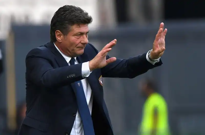 Mazzarri non vuole sentir parlare di Juventus