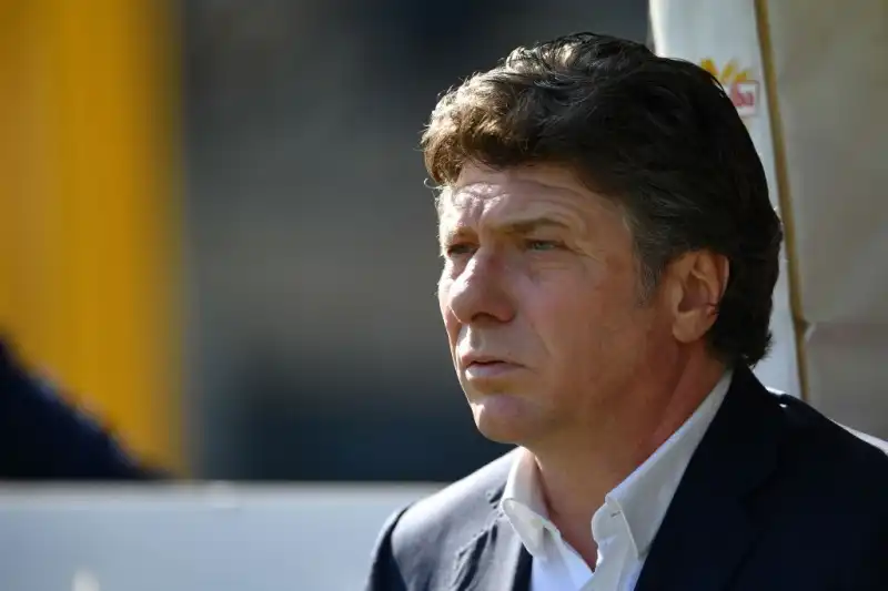 Walter Mazzarri stronca Nkoulou