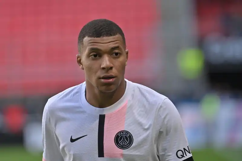 Kylian Mbappé, Leonardo è furioso con il Real Madrid