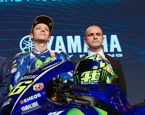 Valentino Rossi tradito dalla catena