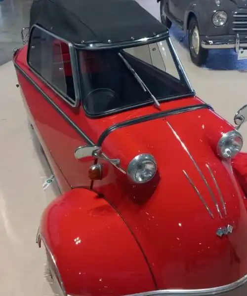 Le foto di un’auto incredibile: la Messerschmitt KR200