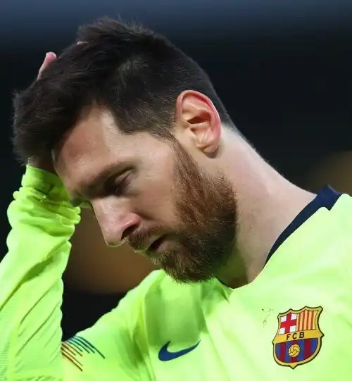 Lionel Messi si infortuna, niente Napoli