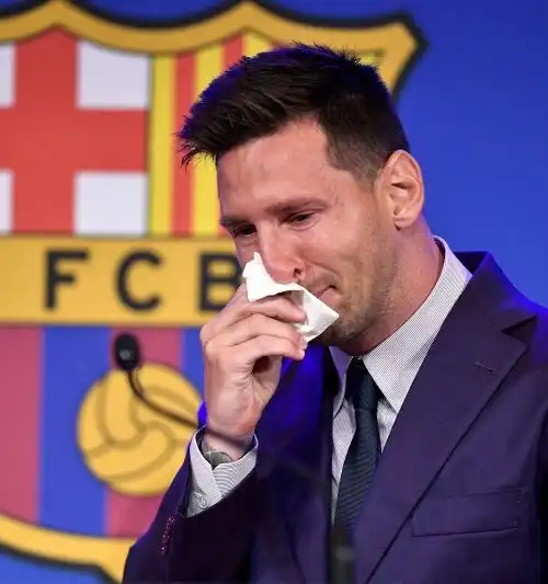 Lionel Messi: addio in lacrime al Barcellona