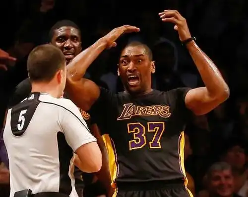 Lakers, rispunta Metta World Peace