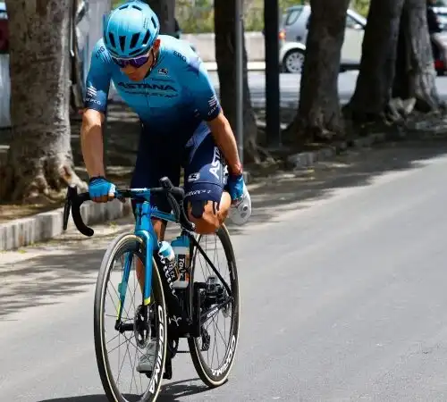 Giro 2022, c’è il colpo di scena: cosa cambia per Vincenzo Nibali