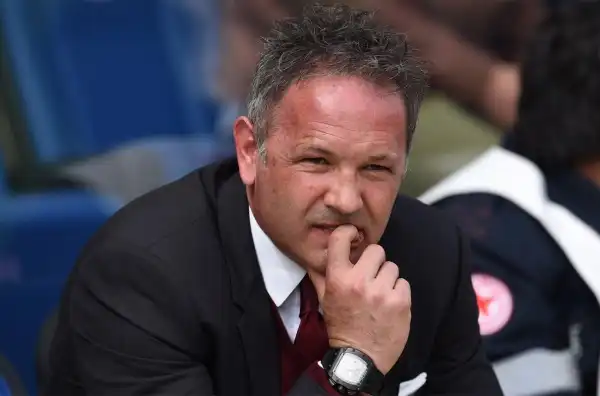 Mihajlovic 5,5. La difesa fa acqua ma è merito anche degli attaccanti della Juve. Emblematico del momento di confusione l'episodio del cambio/non cambio di Montolivo.