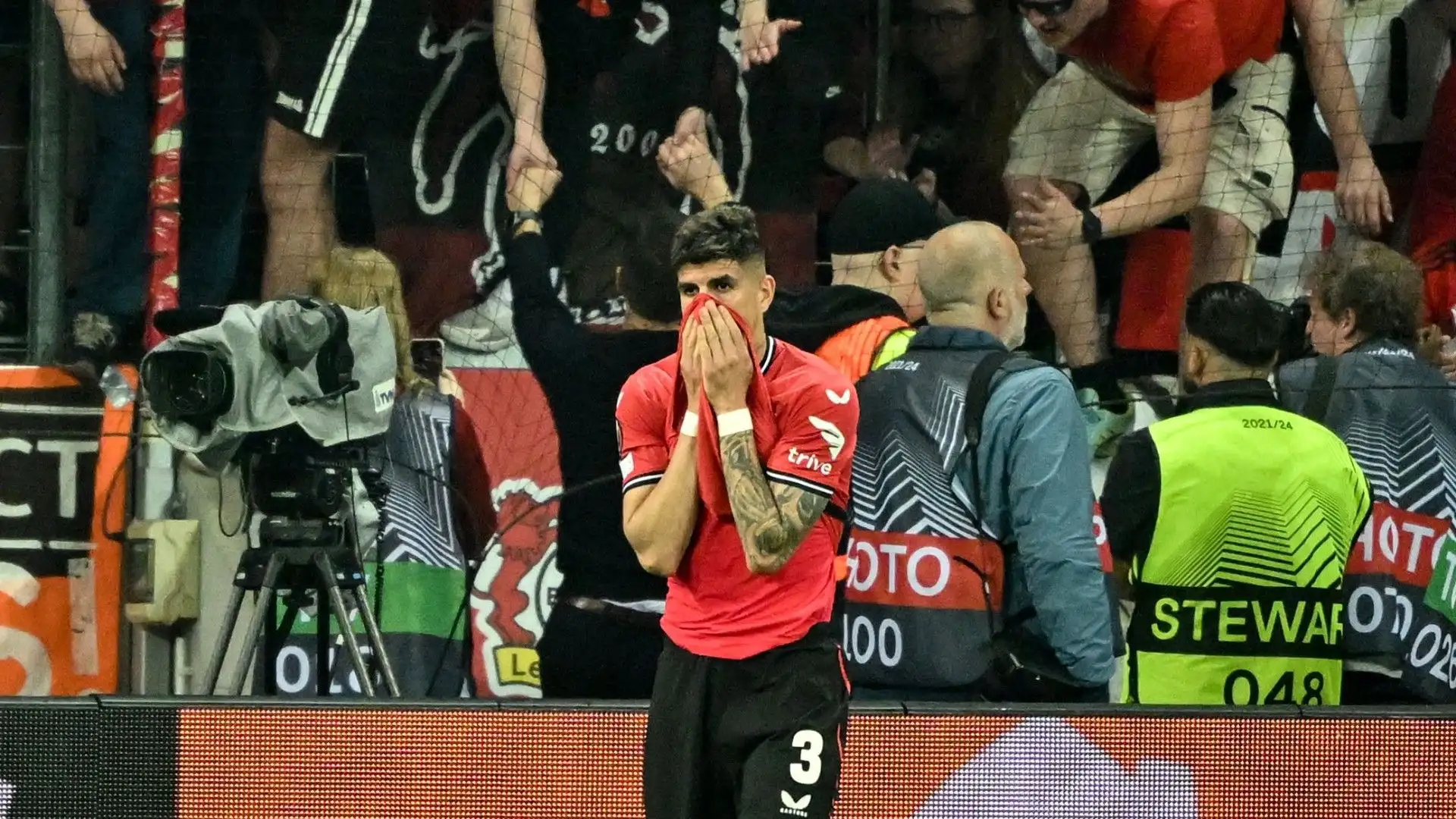 Le due italiane dovranno battagliare con alcuni club di Premier League
