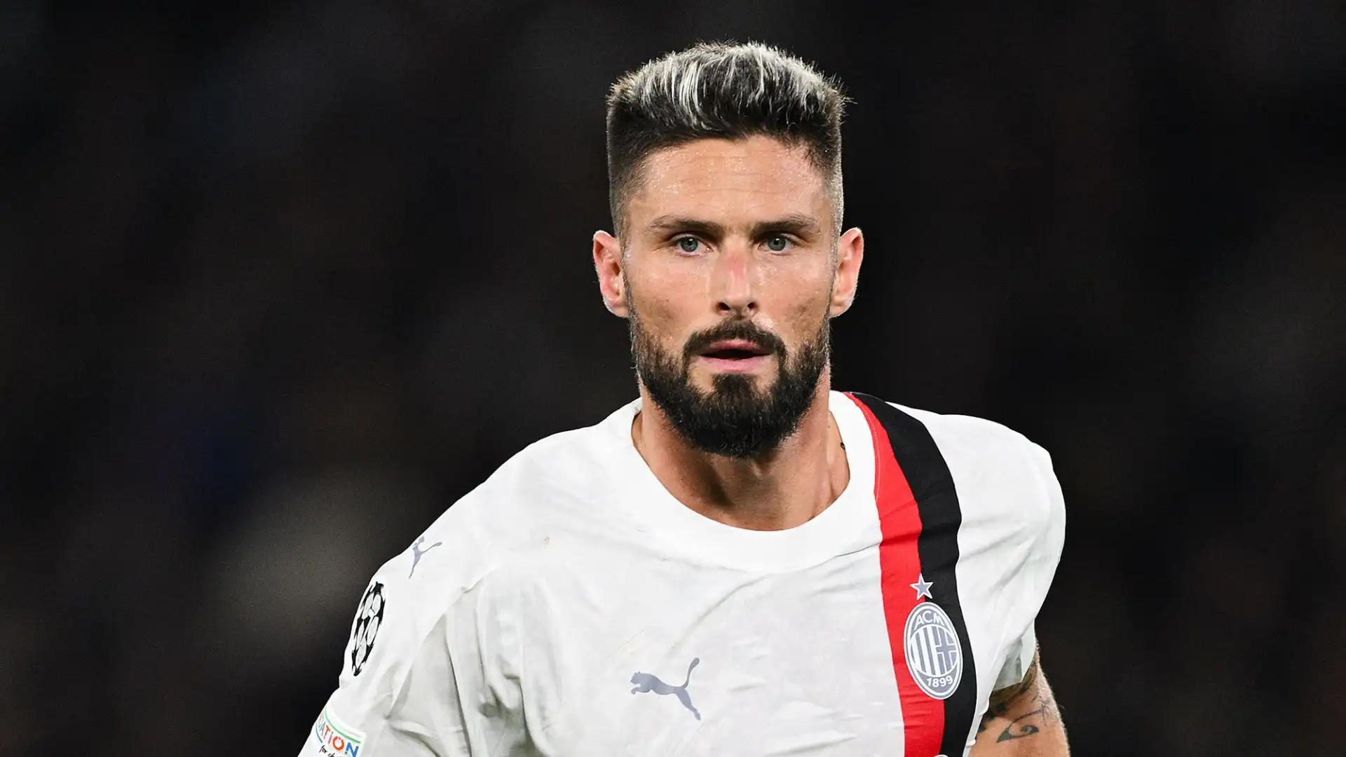 Nella classifica cannonieri è il secondo marcatore dietro a Lautaro Martinez e a pari merito con Berardi a quota 7 gol