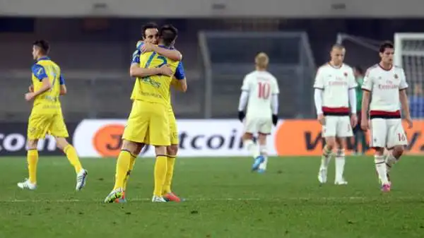 Chievo-Milan 0-0. Mattiello 6,5. Grande slancio in fase offensiva, si fa notare anche in difesa con un tempestivo salvataggio su Menez.
