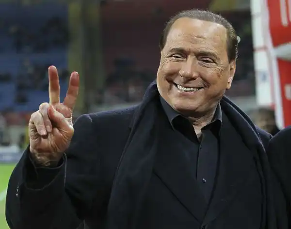 Due gol, di Paolo e Bacca, nei primi 15', poi tanta buona volontà, ma poche occasioni. Il Milan resta lontanissimo dalla zona Champions, Lazio tagliata fuori dall'Europa League.
