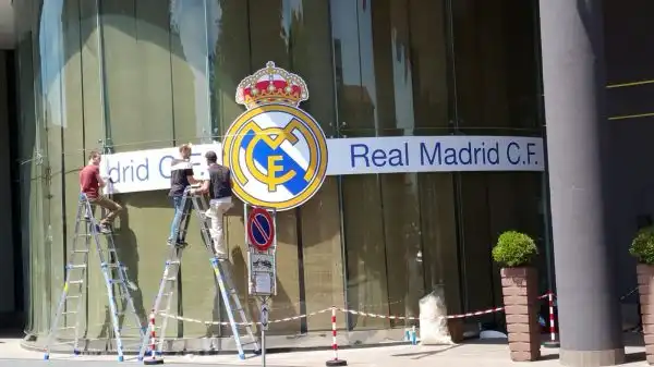 Cresce l'attesa per la finale tra Real e Atletico che andrà in scena a San Siro sabato sera.
