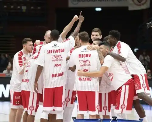 Milano-Brindisi 93-73