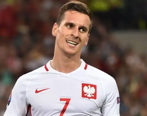 Milik regala gli Europei alla Polonia, flop Croazia