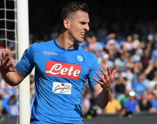 Milik rapinato e minacciato con una pistola