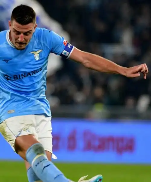 Lazio, sirene dalla Premier per Milinkovic-Savic