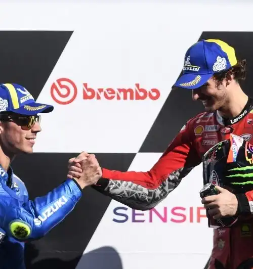 MotoGp, Joan Mir spende belle parole per Pecco Bagnaia