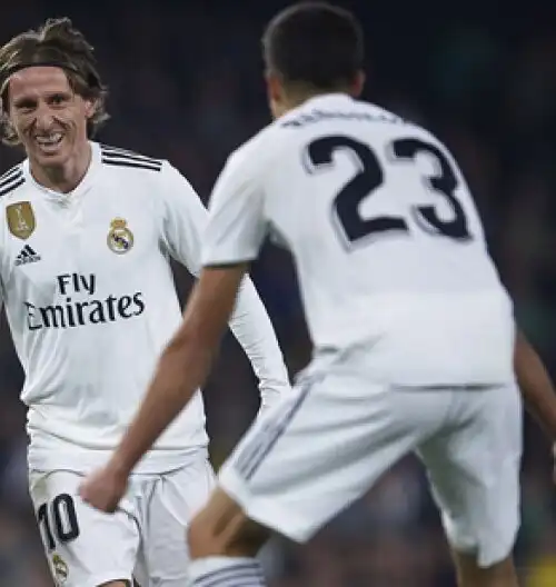 Real Madrid, Modric ha deciso il suo futuro