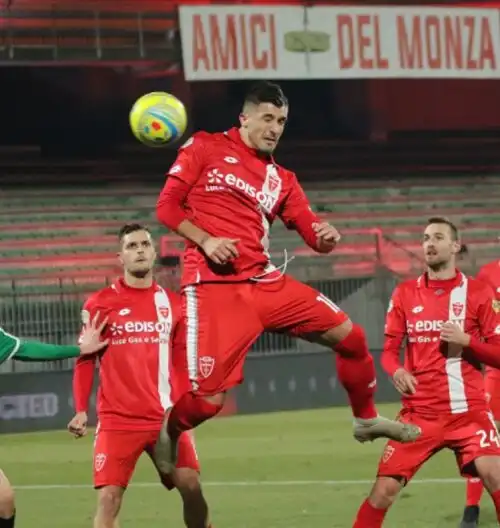 C: Monza e Vicenza volano, allarme Reggina