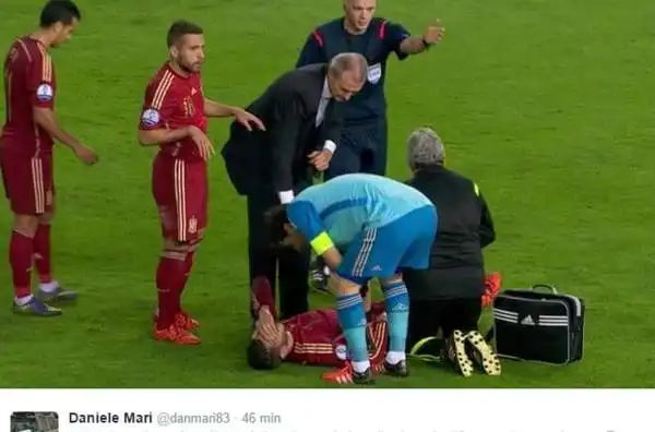 L'attaccante spagnolo si è infortunato al 33' nel match della sua Spagna contro il Lussemburgo dopo uno scontro di gioco.