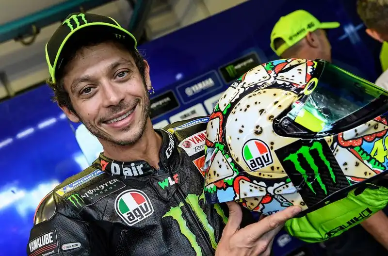 Il 'Menù di Misano' è un tema divertente e spensierato, riflesso della personalità del 'Dottore'.