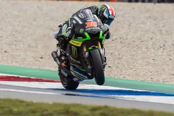 Marquez, ottava meraviglia. Lo spagnolo allunga la sua striscia di vittorie di fila imponendosi ad Assen davanti a Dovizioso. Rossi quinto.