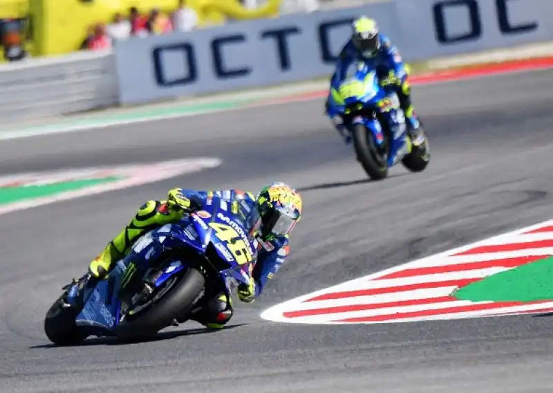 Andrea Dovizioso ha vinto il Gran Premio di San Marino a Misano. Il centauro della Ducati ha sfoderato una gara eccezionale, trionfando per distacco davanti al campione del mondo Marc Maquez