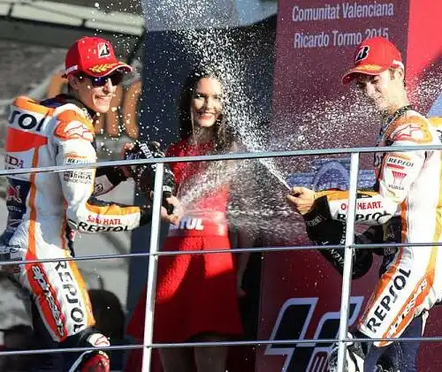 Gli spagnoli fischiano Lorenzo e Marquez