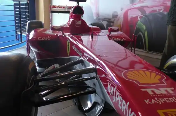 Presentata la stagione più lunga con 21 esclusive su Sky. Dal 20 marzo, 39 GP di F1 e motomondiale live in HD.