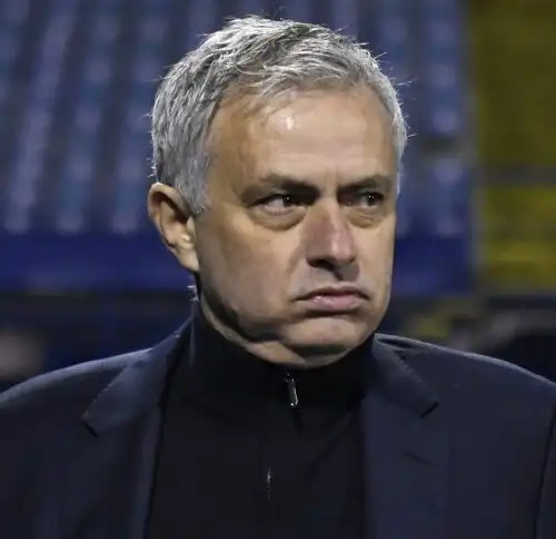 Europa League: Mourinho travolto, rimontato ed eliminato