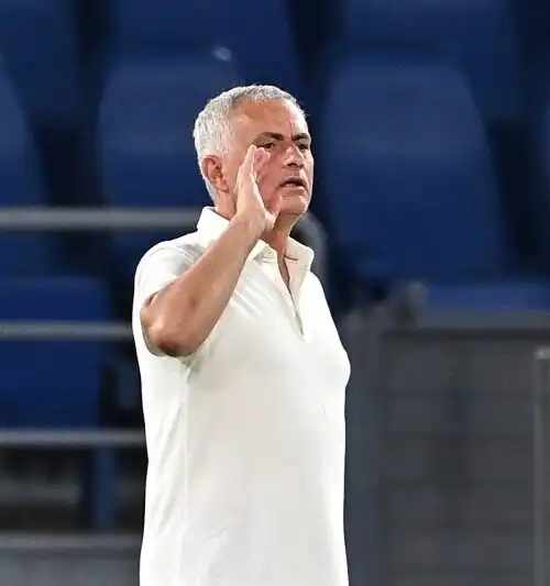 Roma, Mourinho vuole la vittoria per la gara numero 1000