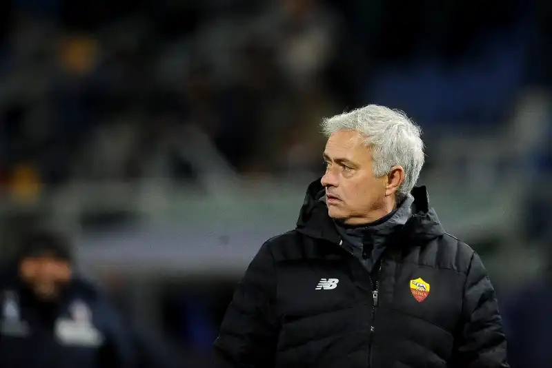 Roma, José Mourinho polemico dopo il ko con l’Inter