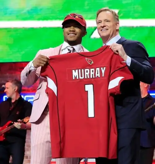 NFL, Murray è la scelta N.1 del draft