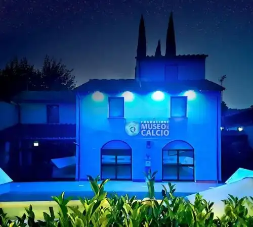 Il Museo del Calcio si colora di azzurro