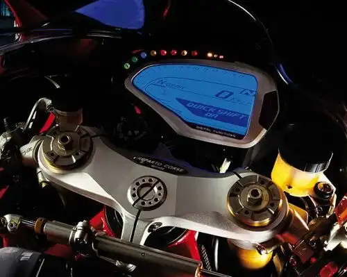 MV Agusta F4 RC