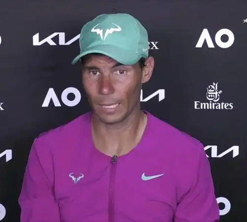 Nadal stravolto a fine match: “Non sono più giovane”. Guarda il video